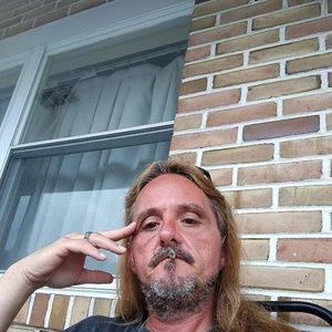 Meet your Posher, Bruce